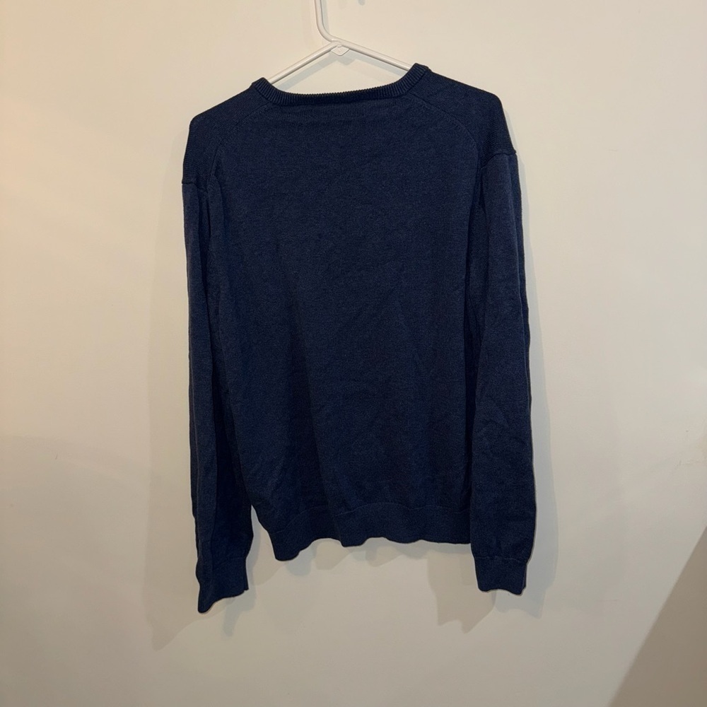 Amazon Essentials Blue V-Neck Sweater - Picture 3 of 9